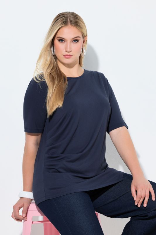 Тениска с асиметричен подгъв