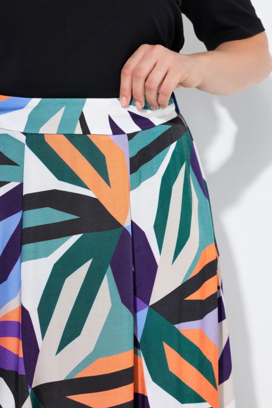 Пола с геометричен принт