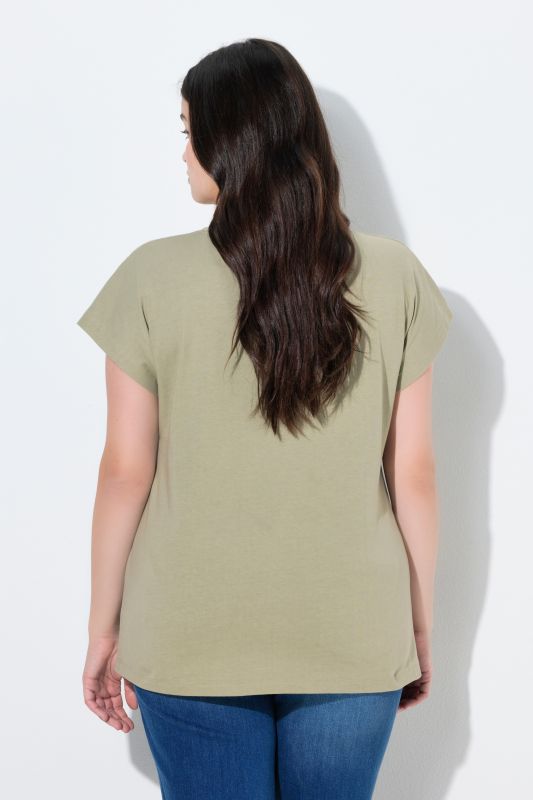 Тениска с мрежесто деколте