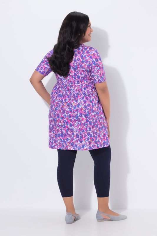 Туника с абстрактен мотив