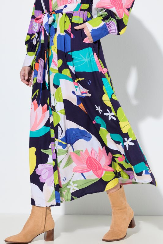 Рокля с разнообразен принт