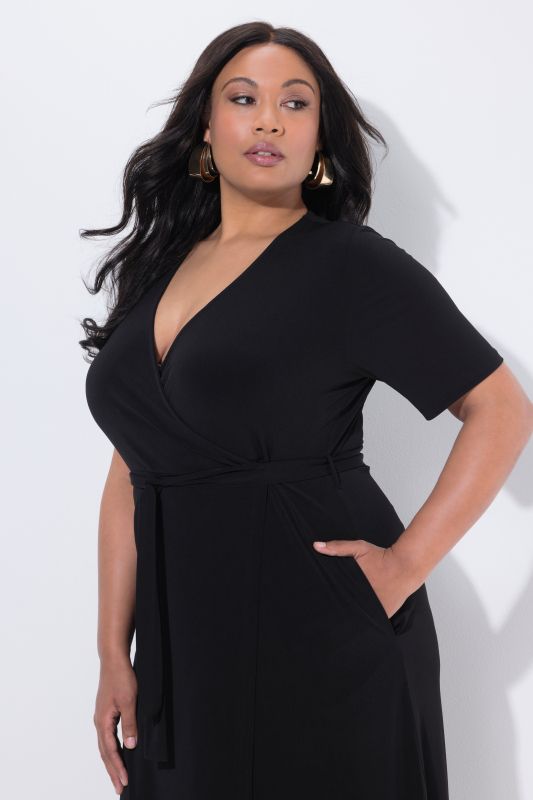 Рокля тип прегърни ме