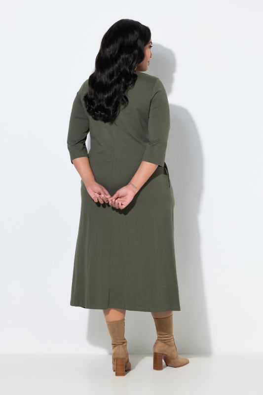 Рокля с преплетена предница