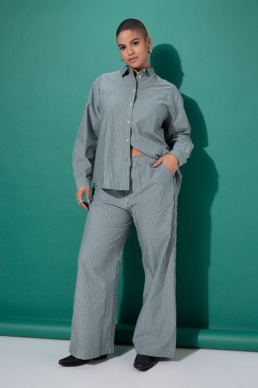 Панталон раиран с широки крачоли