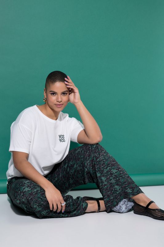 Панталон с камуфлажен принт