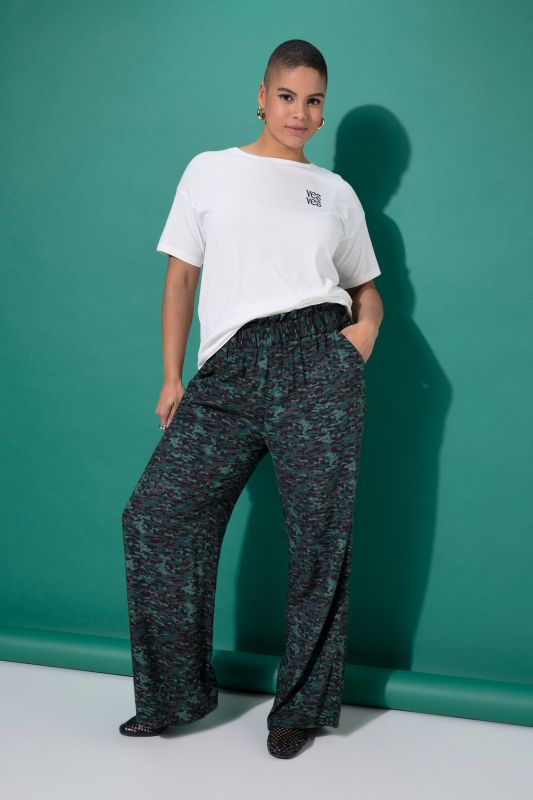 Панталон с камуфлажен принт