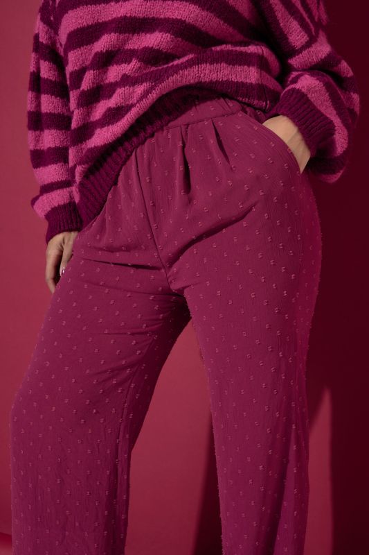 Панталон с широки крачоли и точки