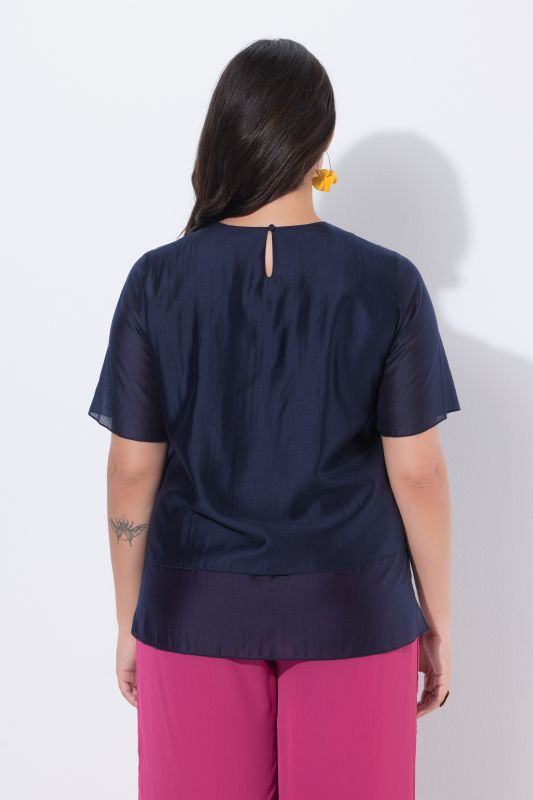 Блуза с шифон и флорален акцент