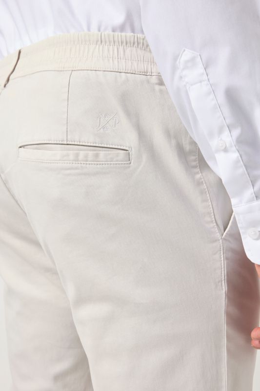 Панталон тип Chino еластичен