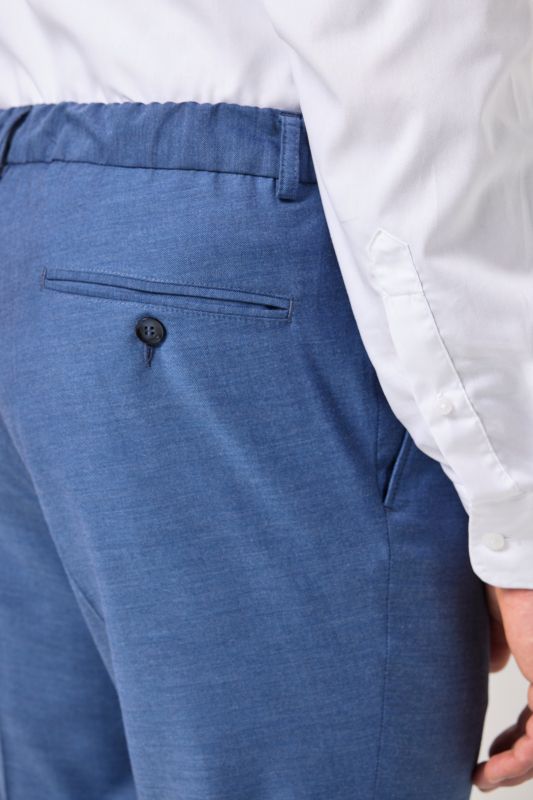 Панталон елегантен