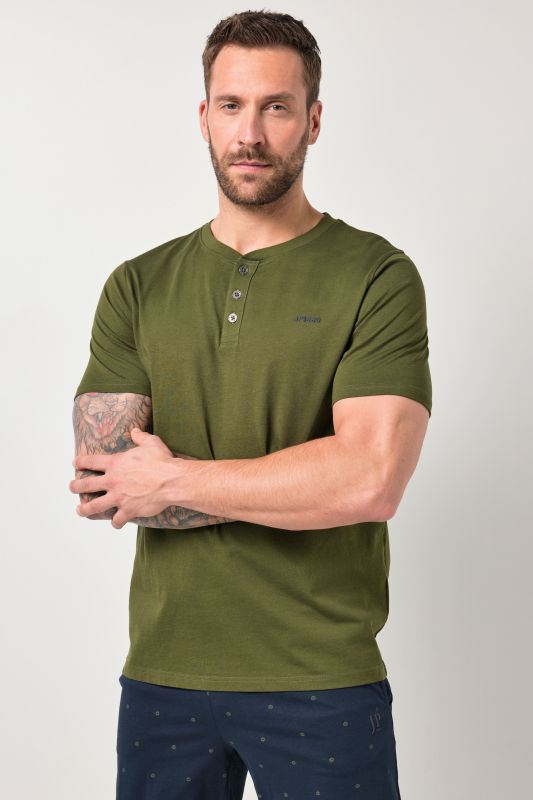 Пижама с къс панталон