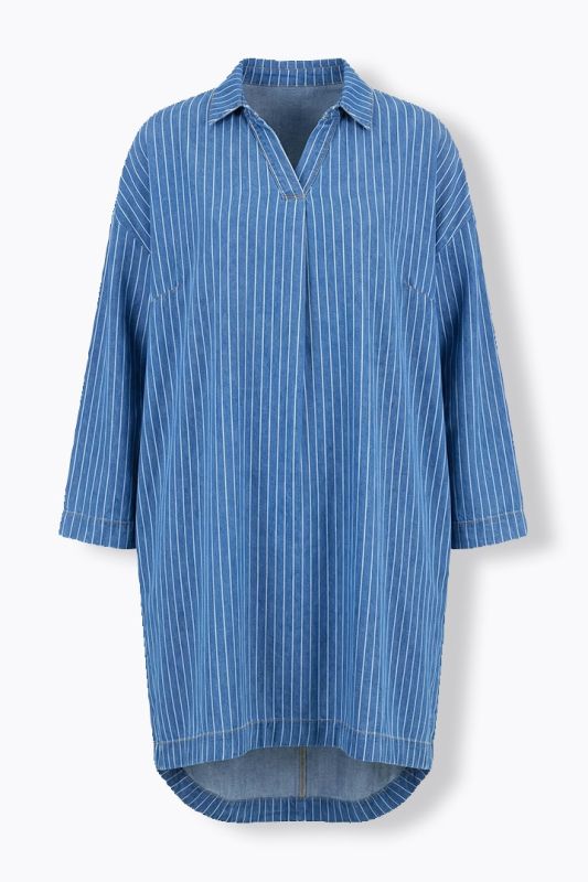 Рокля дънкова с раиран принт