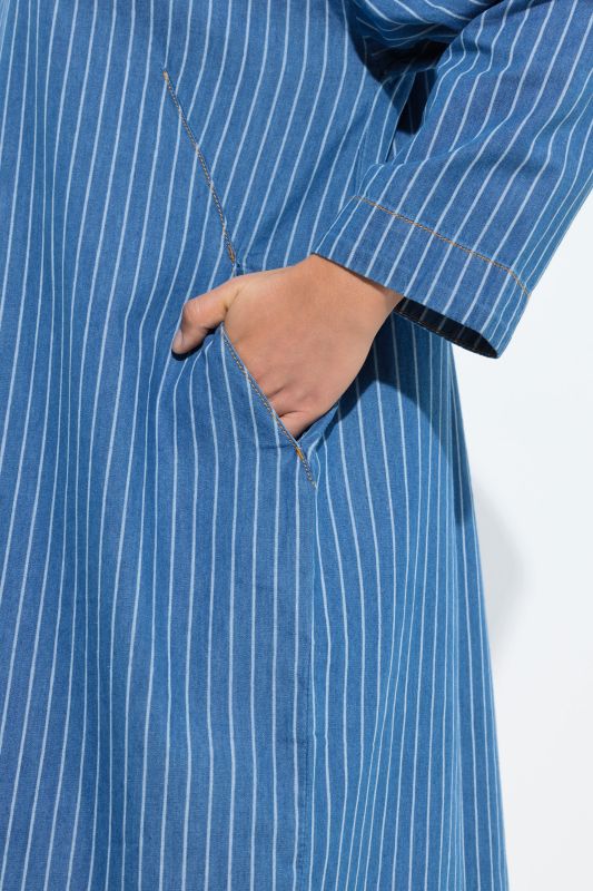 Рокля дънкова с раиран принт