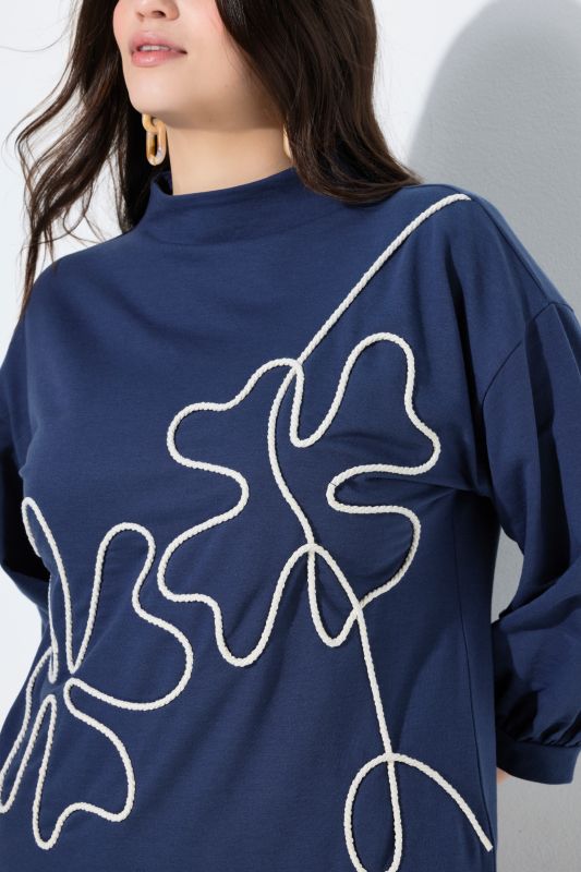 Eco Cotton Rope Embroidered Turtleneck Sweatshirt