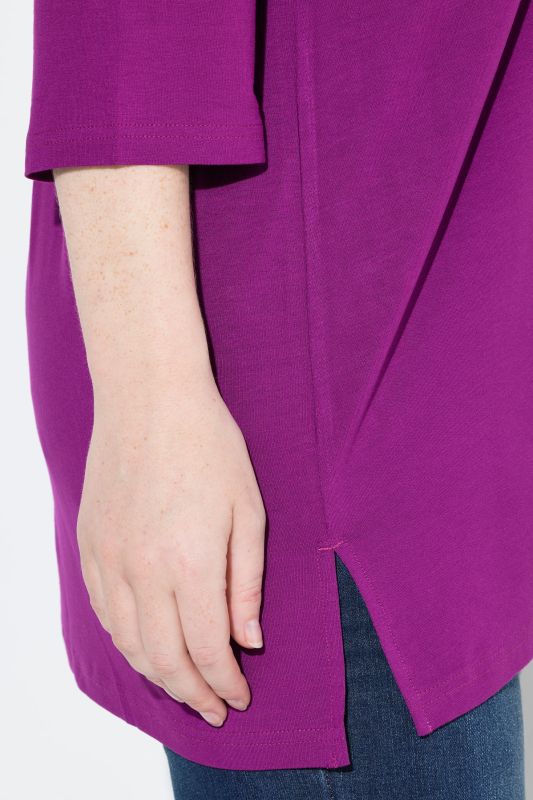 Doodle Goat Graphic Tee