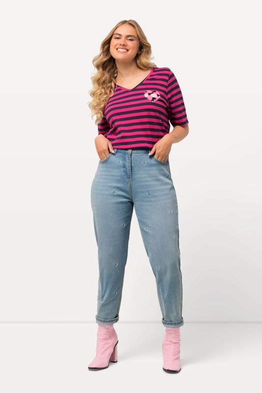 Дънки тип Mom с бродерия