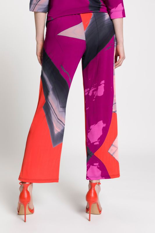 Панталон от еластично трико с модерна арт щампа и ластик на талията