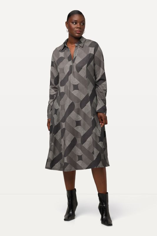 Рокля с геометричен мотив