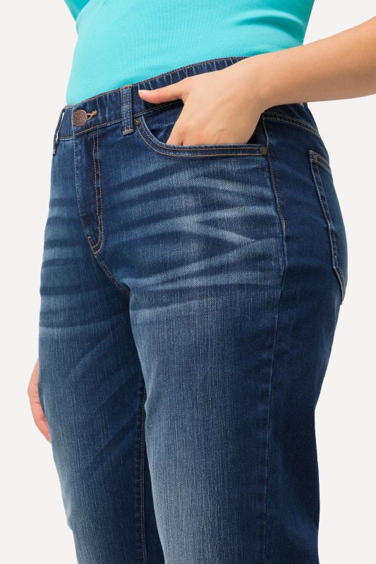 Дънки тип Boyfriend с винтидж визия