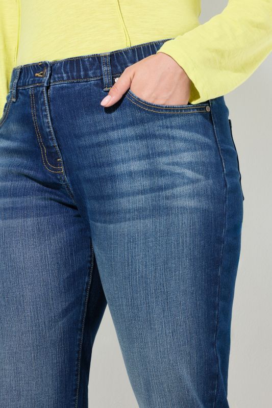 Дънки тип Boyfriend с винтидж визия