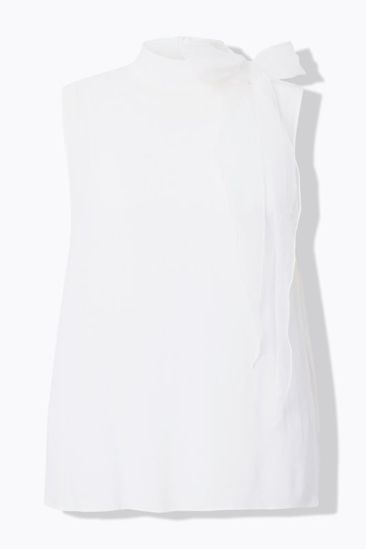 Bow Collared Sleeveless Blouse