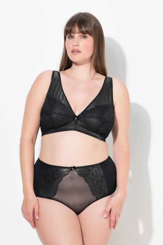 Сутиен с дантела и метални детайли