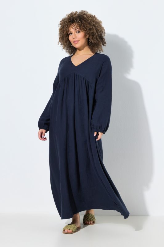 Inverted V-Waist Muslin Dress