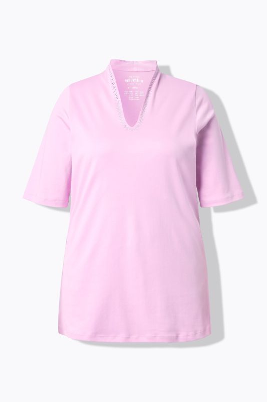 Тениска с декоративни камъчета