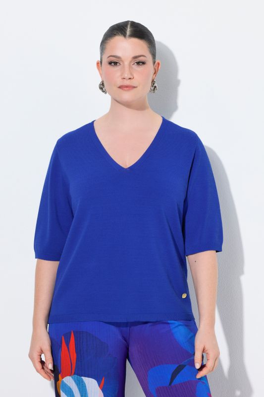 Short Sleeve V-Neck Sweater