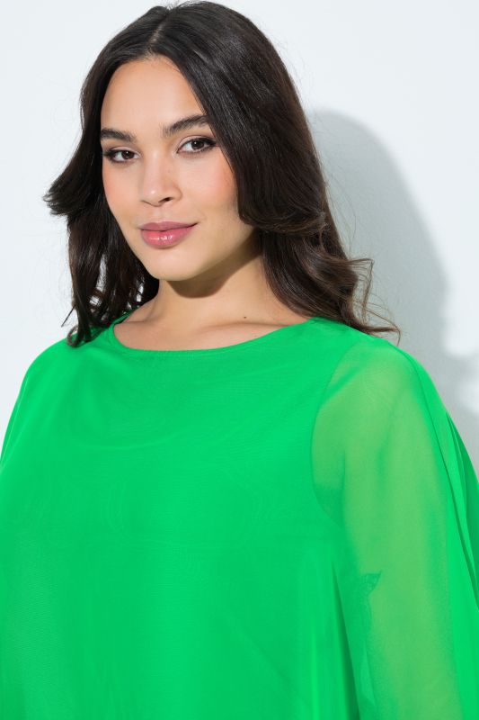 Блуза с пайети и асиметричен акцент