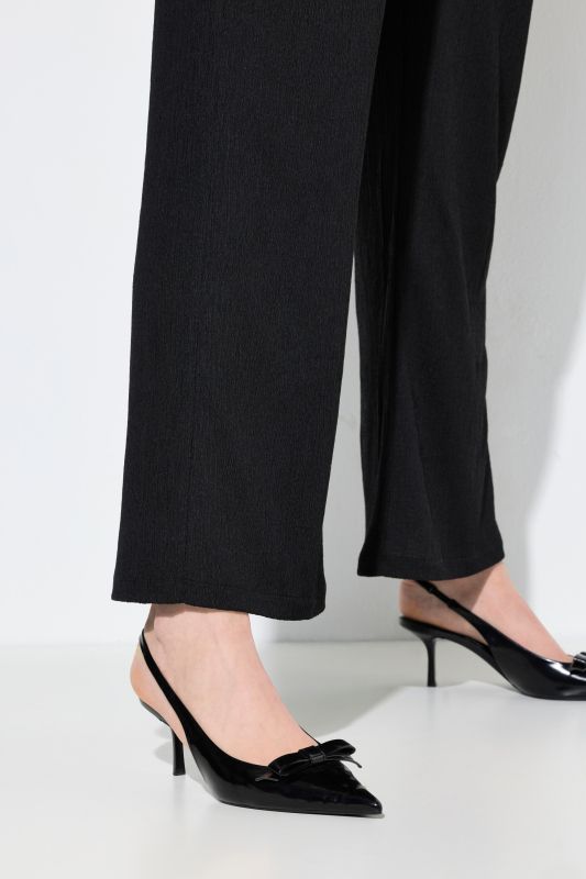 Lightly Textured Wide Leg Pants