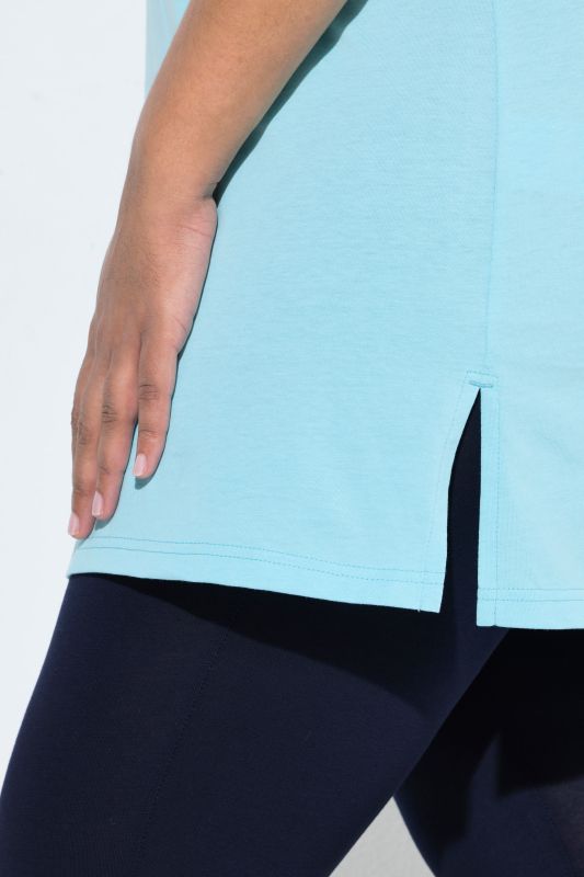 Туника с кръгло деколте