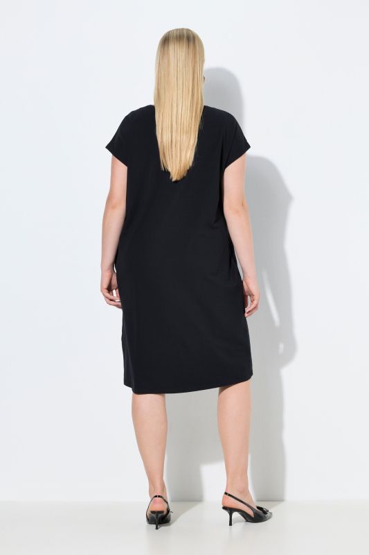 Рокля трикотажна с бляскави цветя