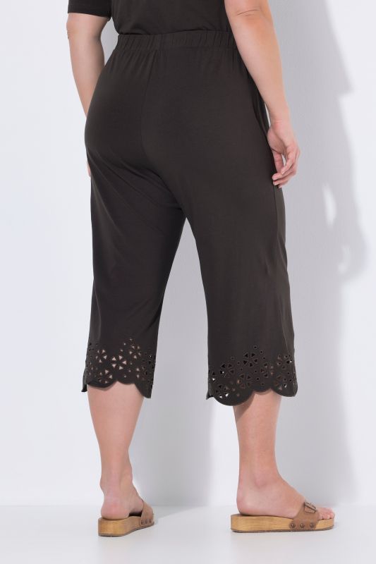 Панталон 7/8 с флорална бродерия