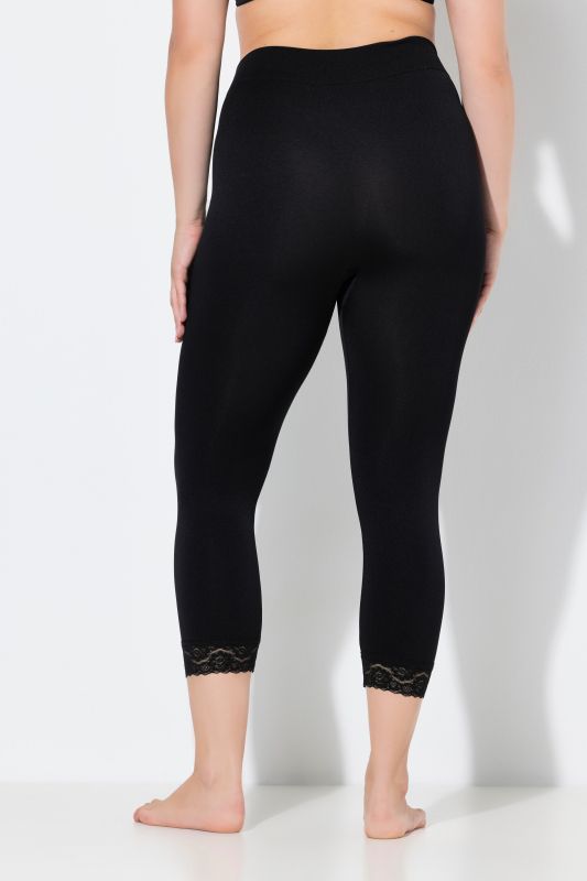 Lace Trim Capri Leggings