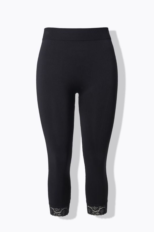 Lace Trim Capri Leggings