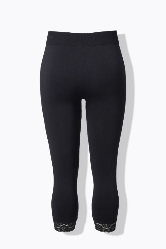 Lace Trim Capri Leggings