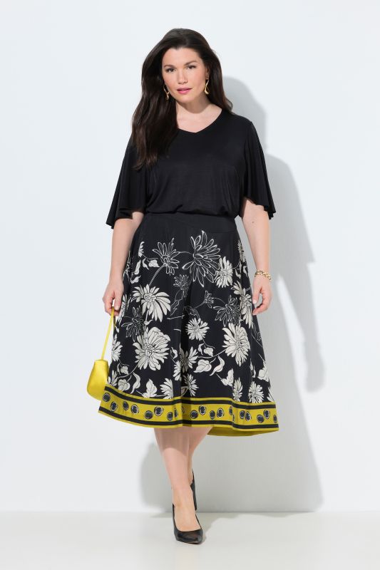 Monochromatic Flower Print Skirt