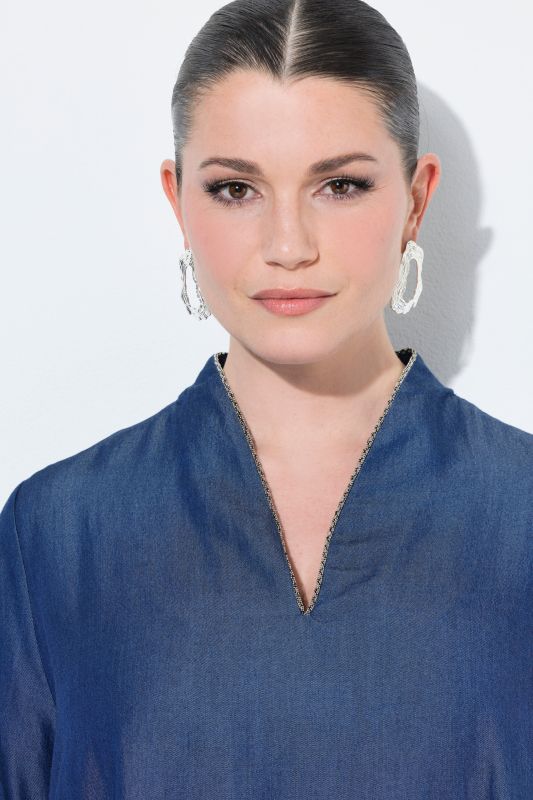 Рокля от лиосел с дънкова визия