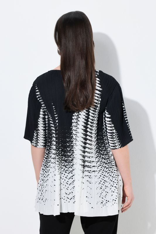 Блуза плисирана с абстрактен принт