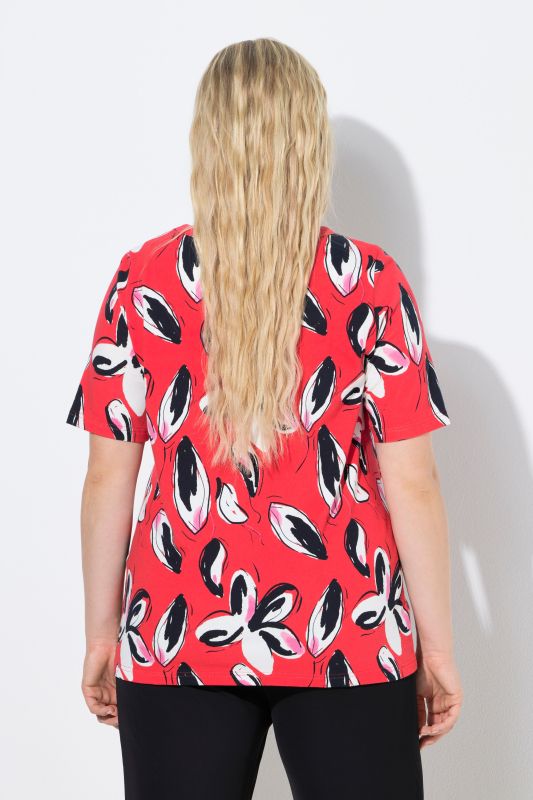 Тениска с принт на цветя