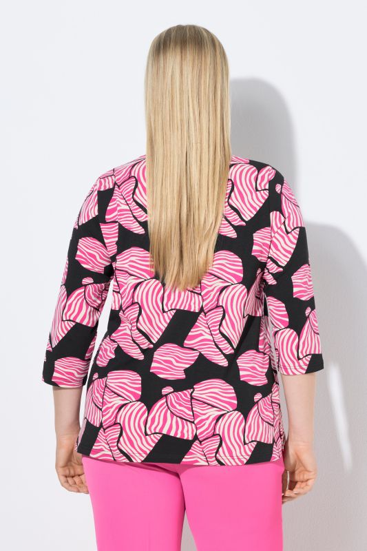 Тениска с раиран графичен принт