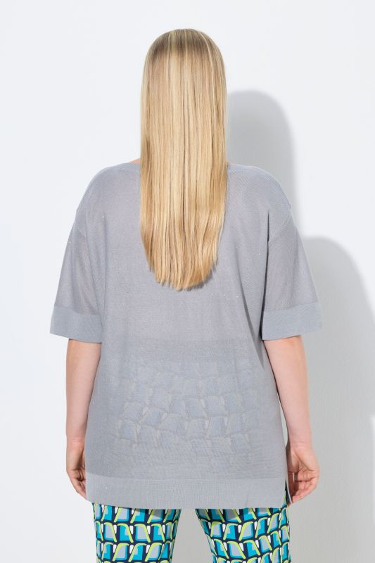 Пуловер с пайети и къси ръкави