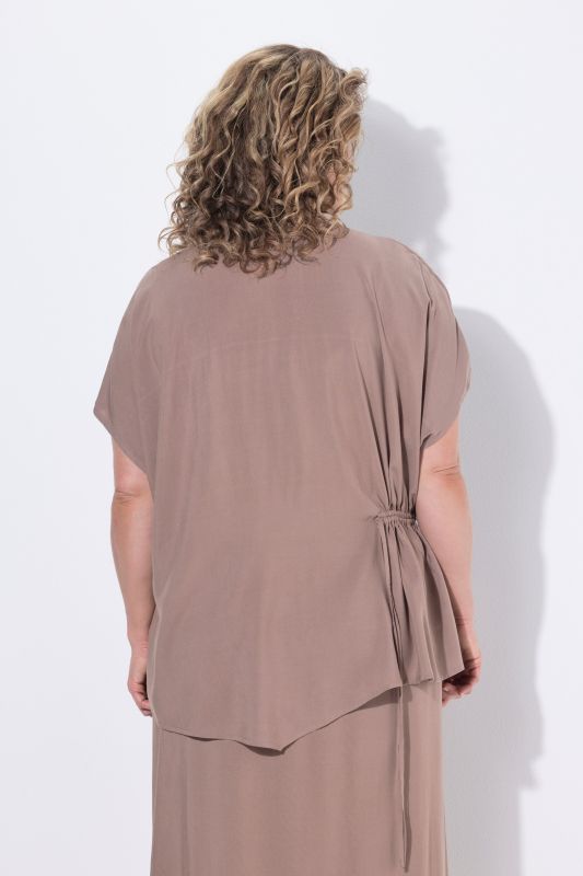 Тениска с асиметричен подгъв