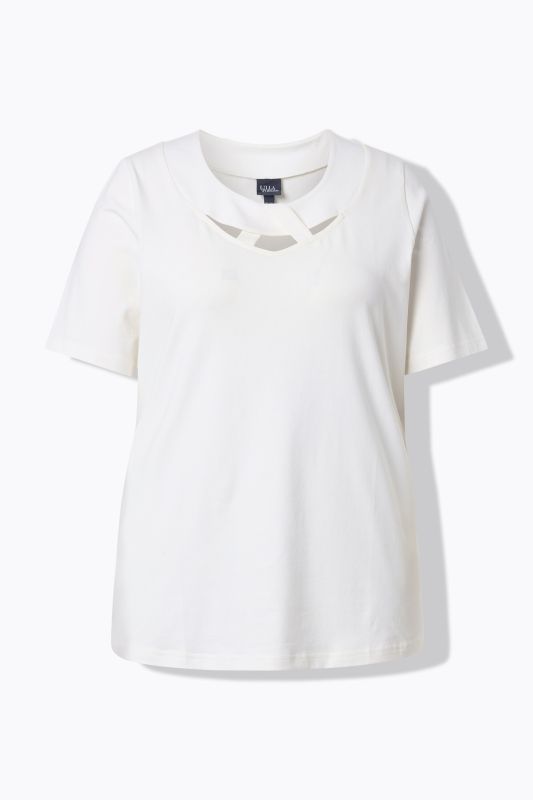 Тениска с изрязани акценти