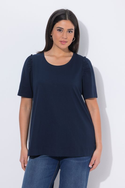 Тениска с акцент на раменете