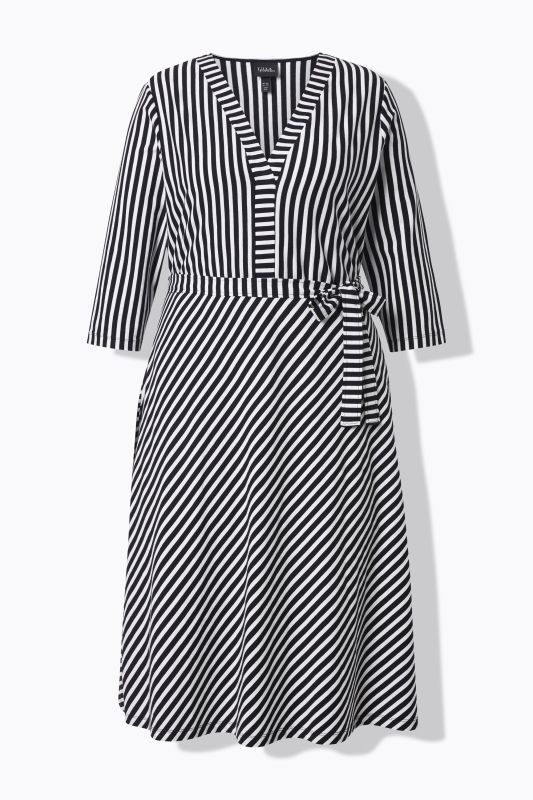 Mixed Stripe Tie Belt Stretch Fit Midi Dress