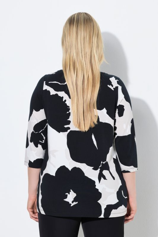 Let Your Soul Bloom Rhinestone Tee