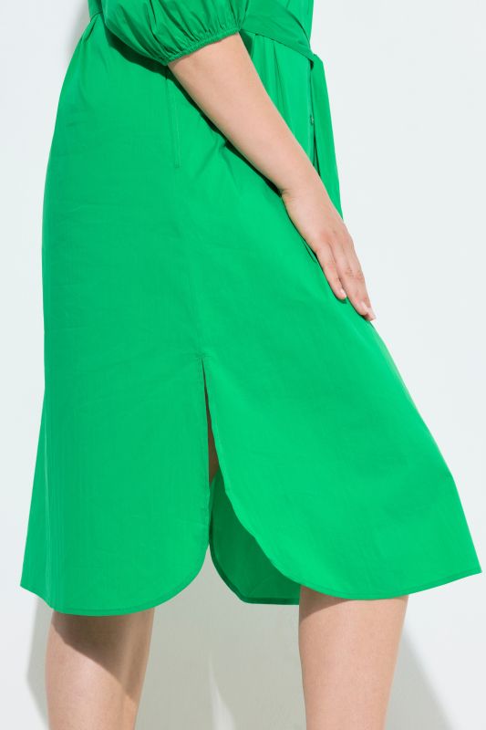 Рокля с балон ръкави