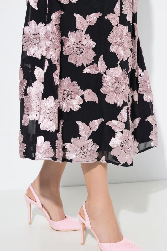 Shimmering Floral Applique Elastic Waist Skirt